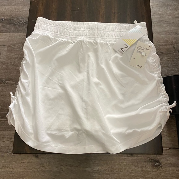 Zella Dresses & Skirts - BNWT Z by Zella Skort - White Small